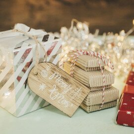 Adventi Jótékonysági Vásár és Cserebere Balatonföldváron
