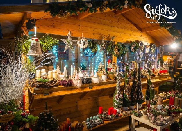 Aranycsengő Adventi Vásár Siófokon