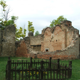 Árpád-kori romtemplom