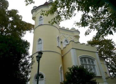 Bagolyvár