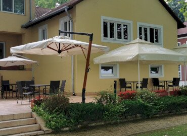 BF Hotel Kávébár
