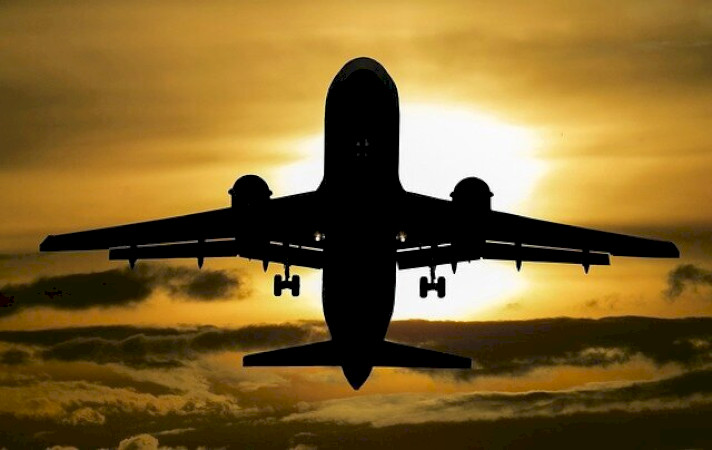 Boeing Boeing - Leszállás Párizsban előadás Balatonlellén