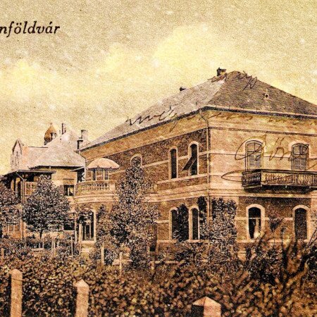 CSEPREGHY-VILLA