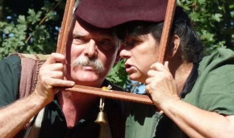 CSIZMÁS KANDÚR - Kereplő Színház