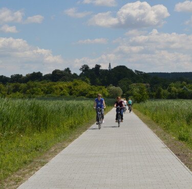 Discovering the Szántódpuszta manor on two wheels