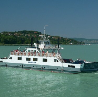 Eine Fährefahrt auf dem Balaton