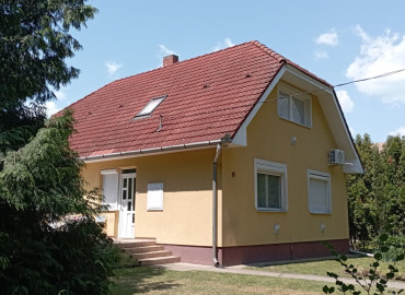Gelencsér Ház