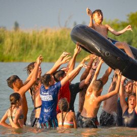 Gyerek szörftábor Balatonföldváron
