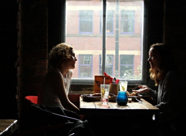 Kötetlenül - Színházi-Irodalmi beszélgetés Csákány Eszterrel Balatonszemesen