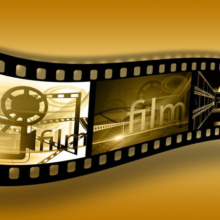 miniMIKULÁSVÁRÓ - Diafilmvetítés Balatonföldváron