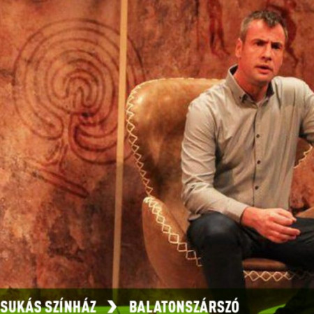 SEGÍTSÉG, MEGNŐSÜLTEM! – PINDROCH CSABA EGYSZEMÉLYES KOMÉDIÁJA Balatonszárszón
