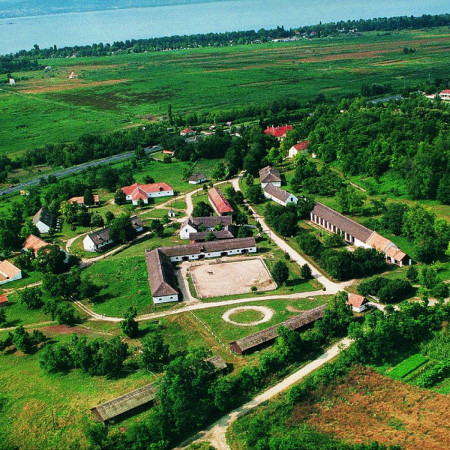 Szántódpuszta Idegenforgalmi és Kulturális Központ