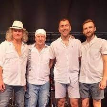 Utcabál a Chameleon zenekarral a Balaton Klubnál