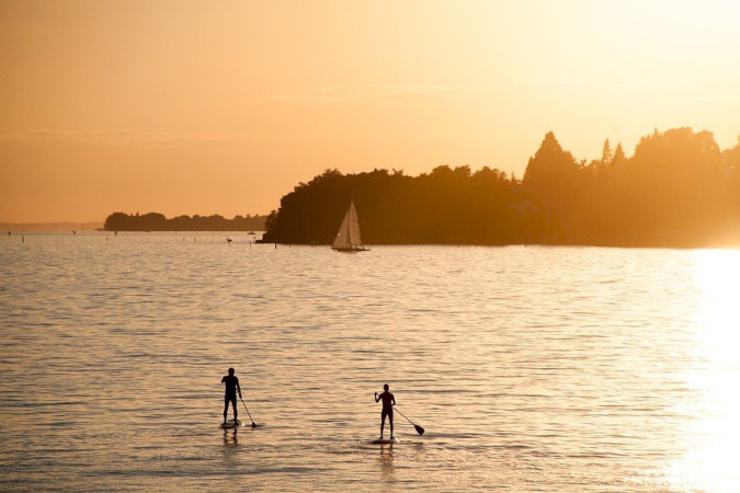 Viharsarok SURF & CHILL CAMP 
