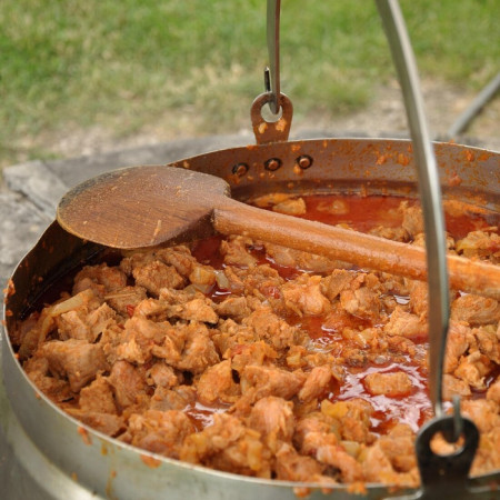 V. Országos Hal- és Vadpörkölt Főzőverseny Rádpusztán